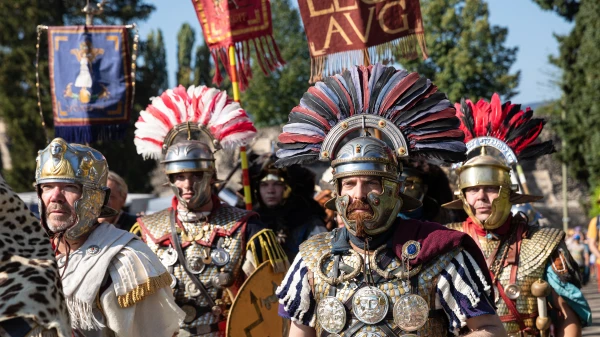 Sich vor Zauber schützen, © Foto Matthias Willi Sich vor Zauber schützen, © Foto Matthias Willi