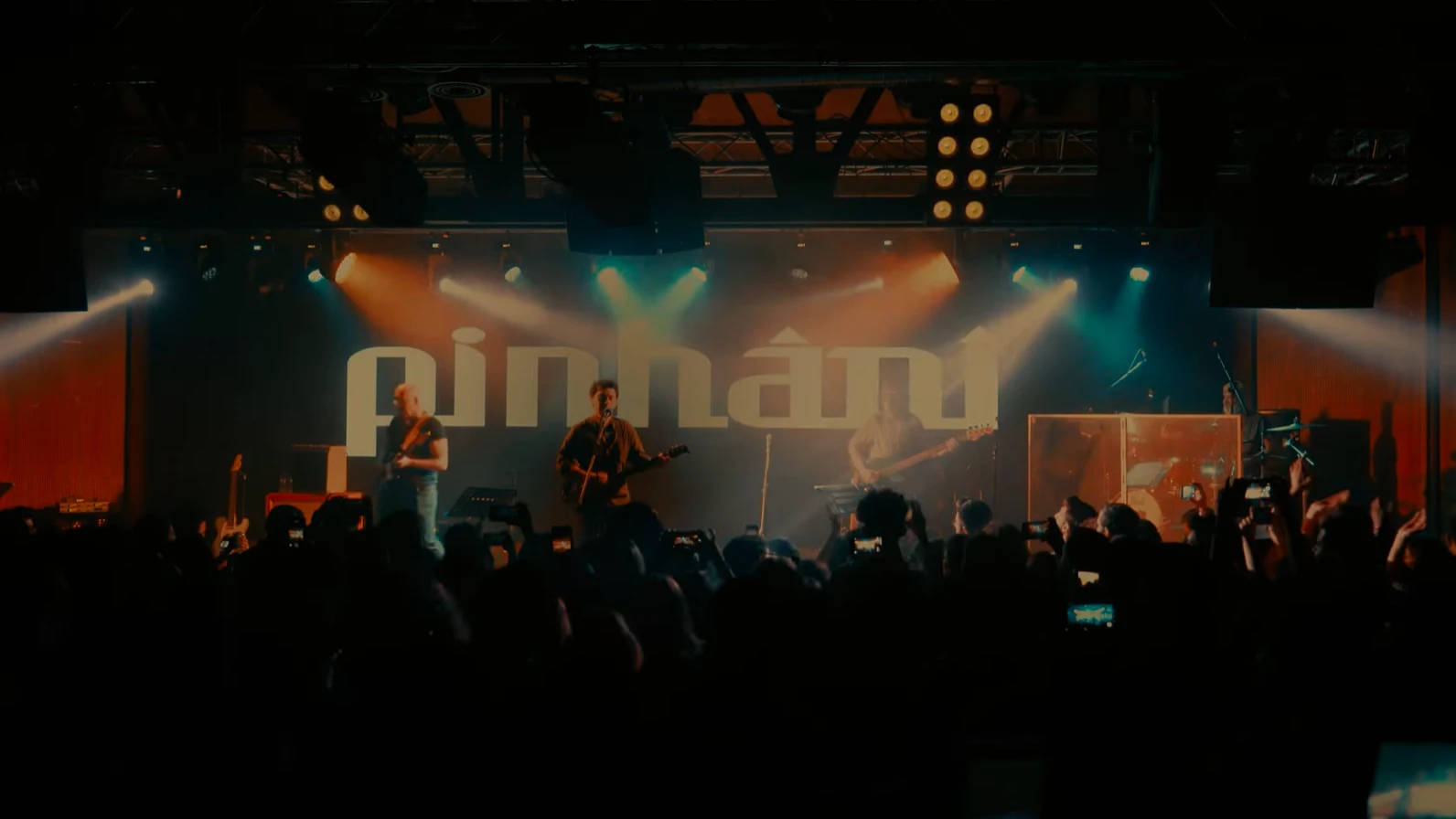 Pinhani Almanya Turnesine Geliyor!, © Youtube / Pinhani Pinhani Almanya Turnesine Geliyor!, © Youtube / Pinhani