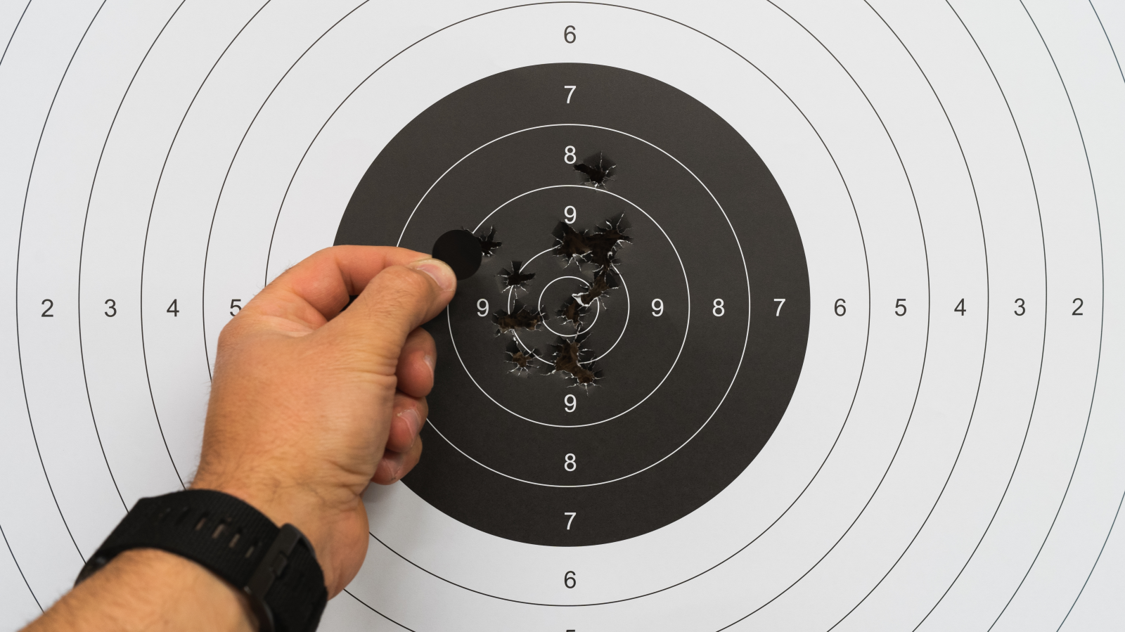 Paris 2024 Olimpiyat Oyunları'nda Türk Atıcılık Milli Takımı Gümüş Madalya Kazandı, © Shutterstock