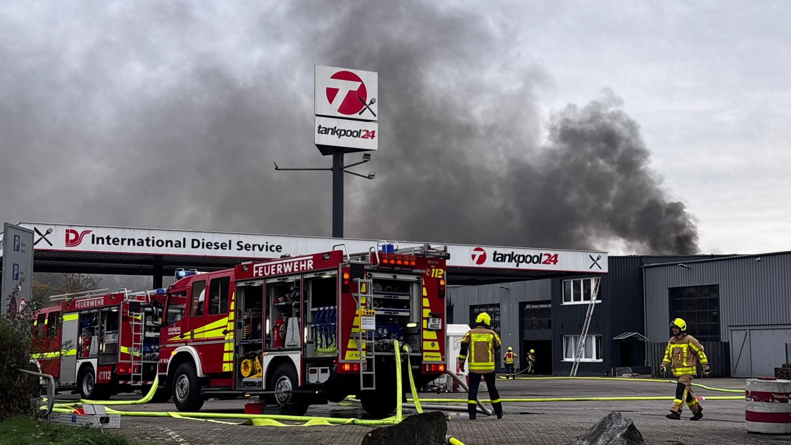 Castrop-Rauxel`de ki Bir Benzinlikte Patlama; İkisi Ağır, Dört Yaralı!, © dpa