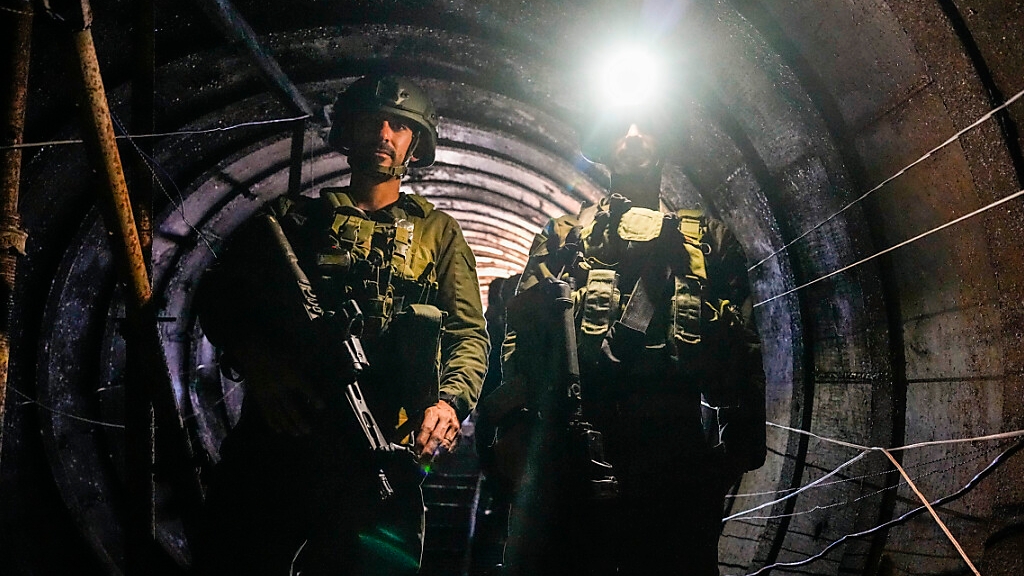 Hamas-Tunnelnetz im Gazastreifen freigelegt, © Ariel Schalit/AP/dpa