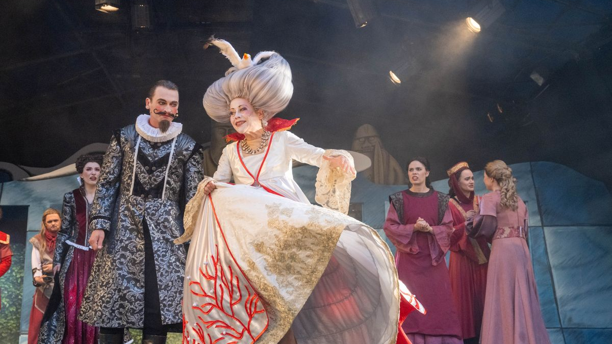 Ulm’da Tiyatro Deposu Kül Oldu, © Stefan Sauer/dpa/ZB