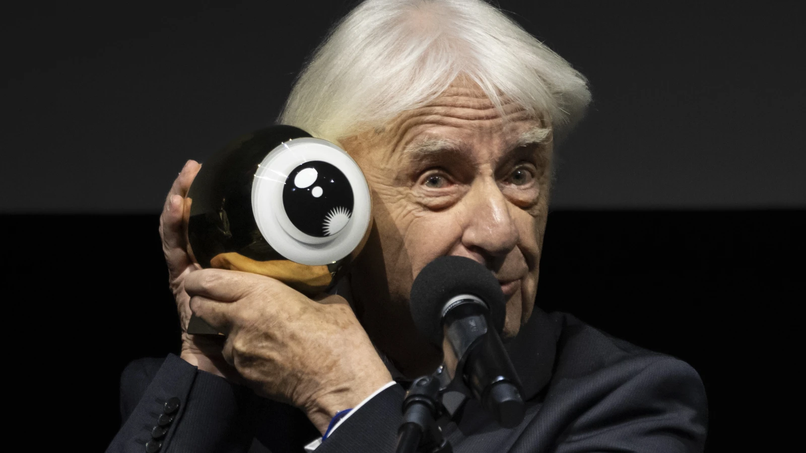 Kabarettist Emil Steinberger ausgezeichnet, © Keystone / Ennio Leanza Kabarettist Emil Steinberger ausgezeichnet, © Keystone / Ennio Leanza