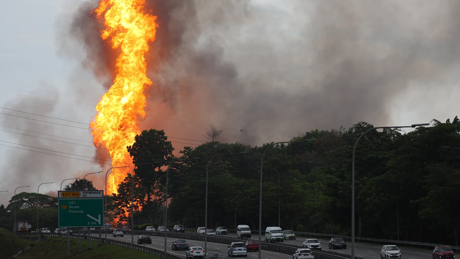Gaspipeline in Malaysia explodiert, © Keystone / EPA / Fazry Ismail Gaspipeline in Malaysia explodiert, © Keystone / EPA / Fazry Ismail