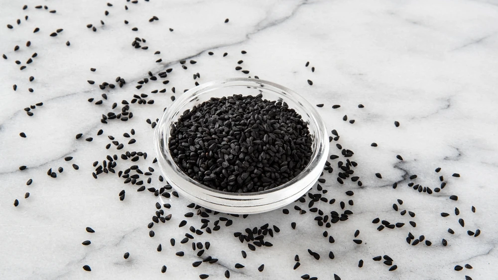 Evliya Çelebi'nin Seyahatnamesinde Geçen Şifalı Gıda: Çörek Otu, © shutterstock Evliya Çelebi'nin Seyahatnamesinde Geçen Şifalı Gıda: Çörek Otu, © shutterstock