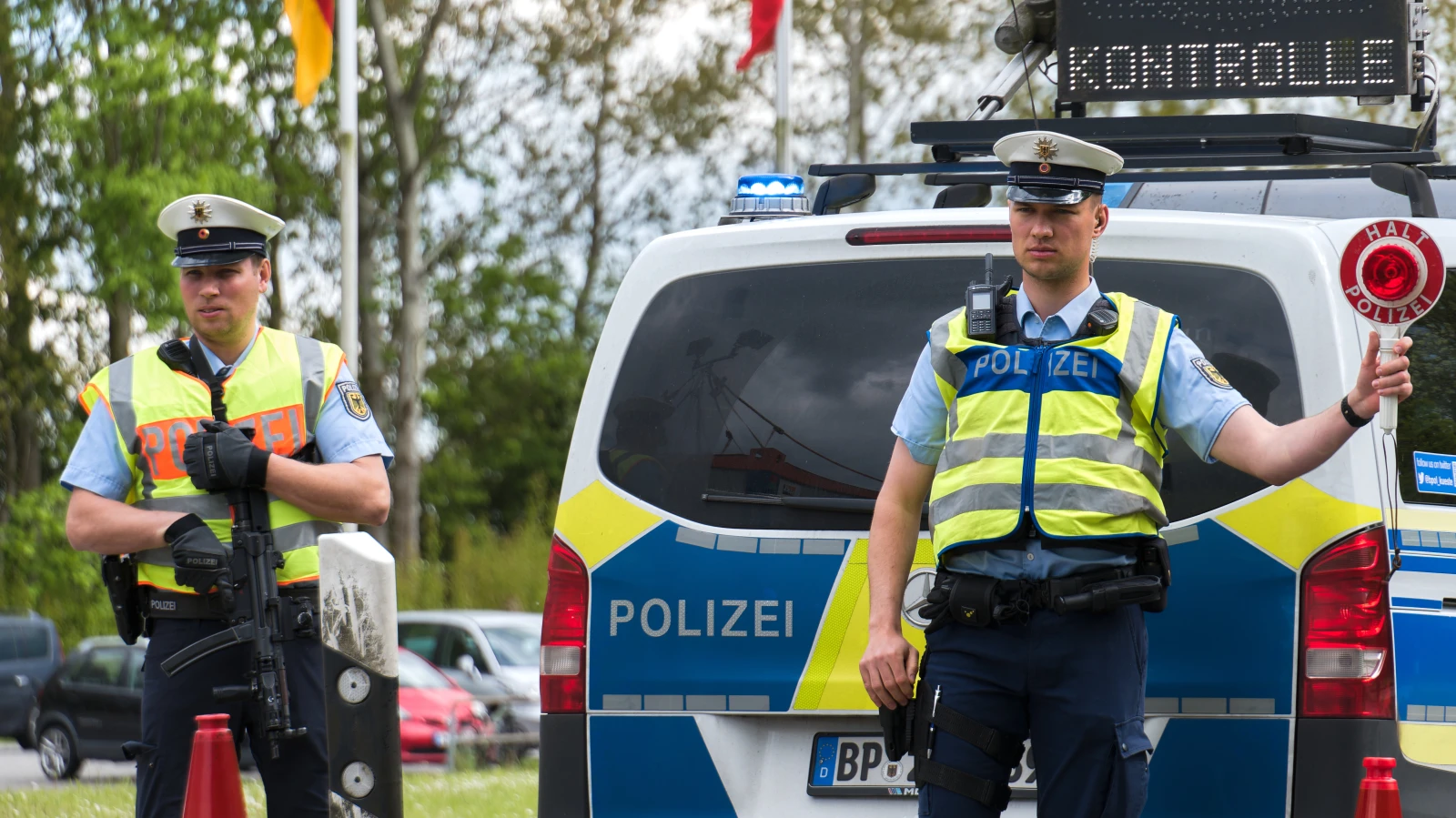 Merz Göç Konusunda "Ulusal Olağanüstü Hal" İlan Ediyor, © Marcus Golejewski/dpa Merz Göç Konusunda "Ulusal Olağanüstü Hal" İlan Ediyor, © Marcus Golejewski/dpa