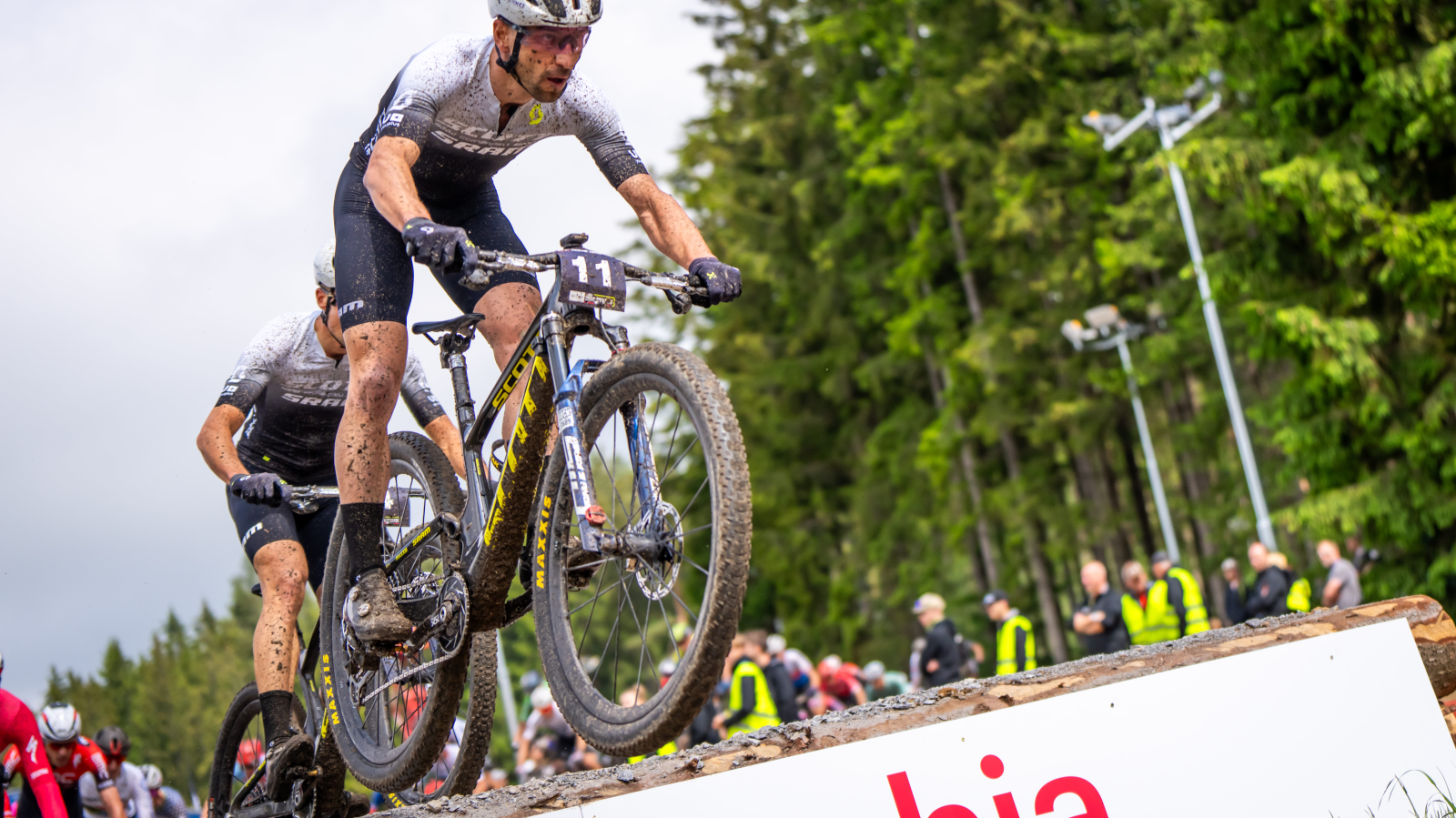 Pidcock gewinnt in Nove Mesto vor Schurter, © Keystone