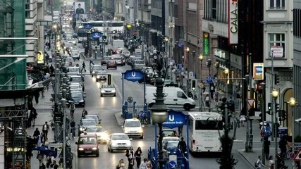 Berlin Friedrichstraße Yeniden Düzenleniyor!, © visitberlin.de Berlin Friedrichstraße Yeniden Düzenleniyor!, © visitberlin.de