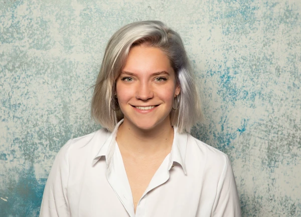 Sara Hillen Sara Hillen