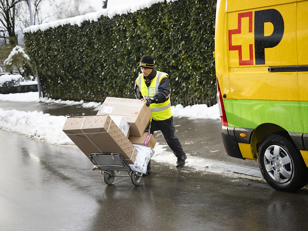 Sparprogramm bei der Post führt zum Abbau von 110 Vollzeitstellen, © Keystone/SDA Sparprogramm bei der Post führt zum Abbau von 110 Vollzeitstellen, © Keystone/SDA