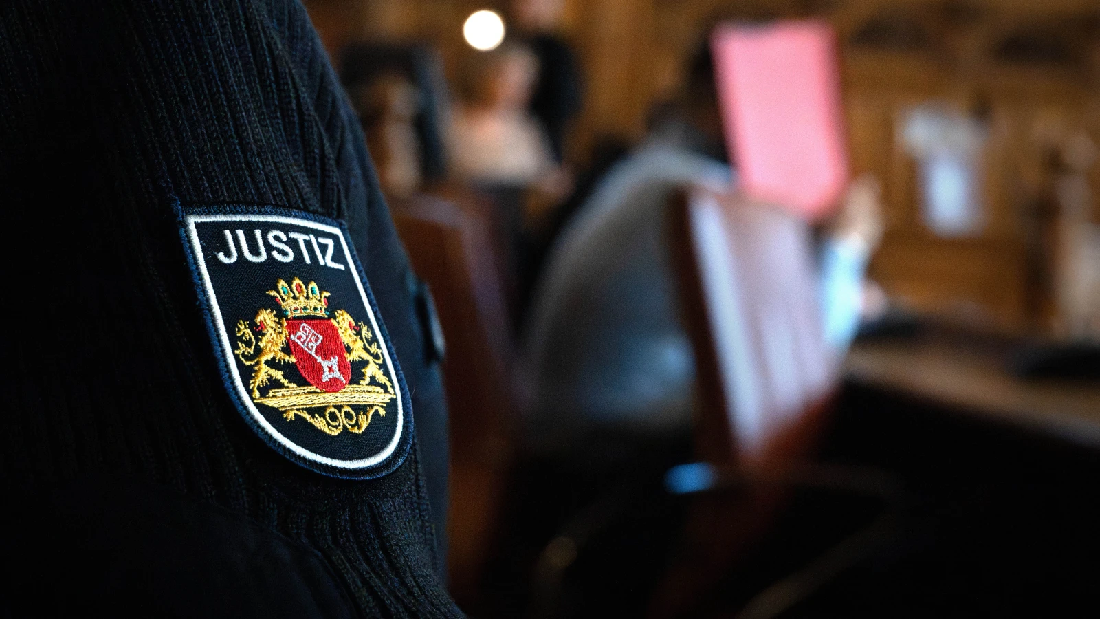 Mainz’da Kuyumcuya Soygun Girişimine Hapis Cezası, © Sina Schuldt/dpa Mainz’da Kuyumcuya Soygun Girişimine Hapis Cezası, © Sina Schuldt/dpa