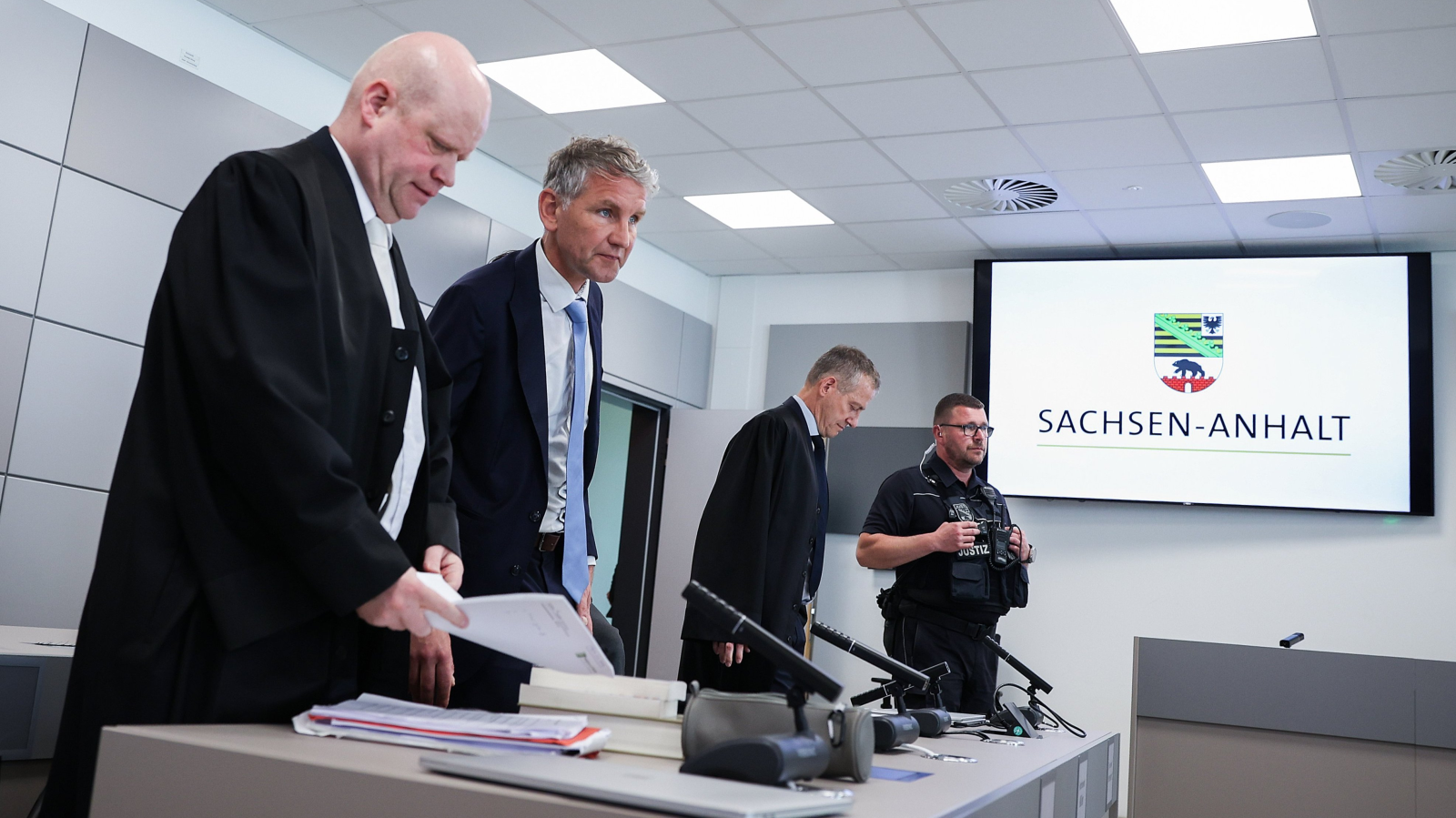 AfD’li Björn Höcke Suçlu Bulundu!, © dpa