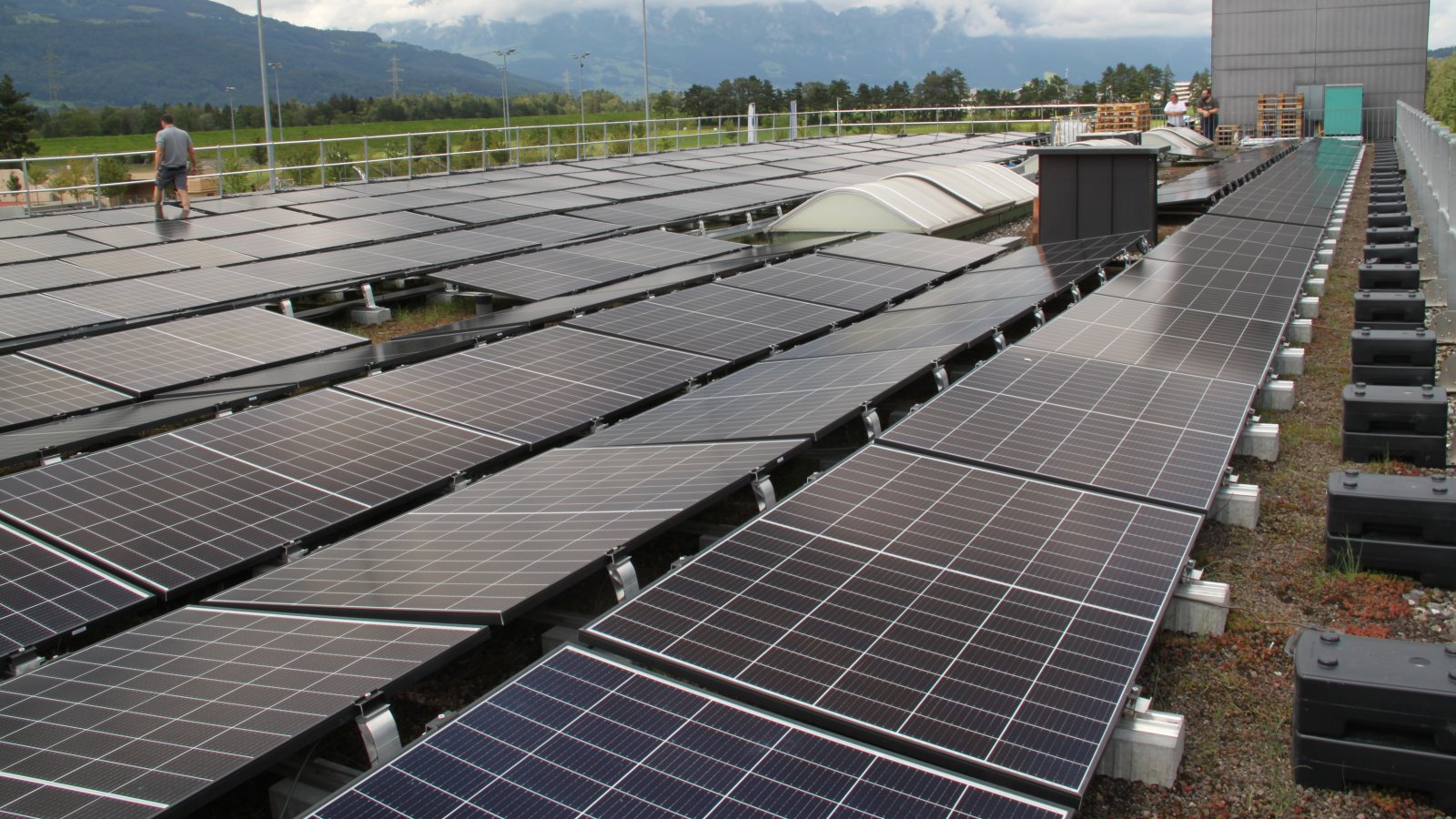 Sechs PV-Anlagen in Triesen im Bau, © Solargenossenschaft Liechtenstein