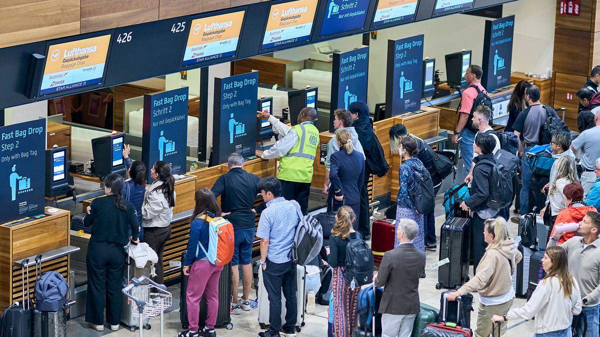 BER’de siber saldırı sonrası belirsizlik sürüyor: Hedef Pazar günü normale dönüş!, © Michael Ukas/dpa