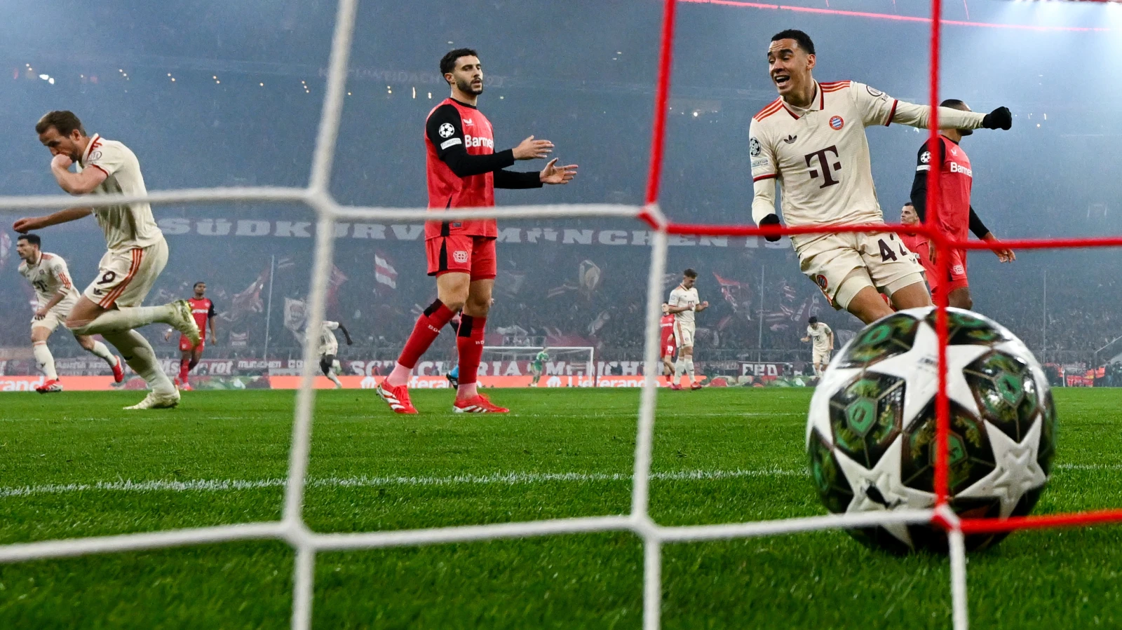 Bayern München legt gegen Leverkusen deutlich vor, © Keystone/SDA Bayern München legt gegen Leverkusen deutlich vor, © Keystone/SDA