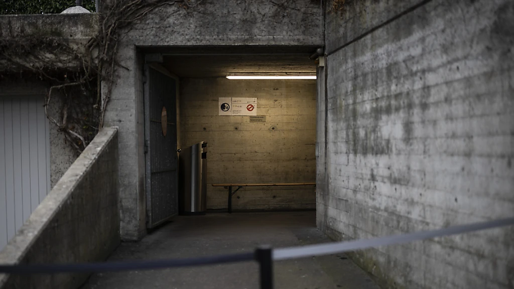 Bürger von Steckborn TG erteilen Asylzentrums-Gegnern eine Abfuhr, © Keystone-SDA Bürger von Steckborn TG erteilen Asylzentrums-Gegnern eine Abfuhr, © Keystone-SDA