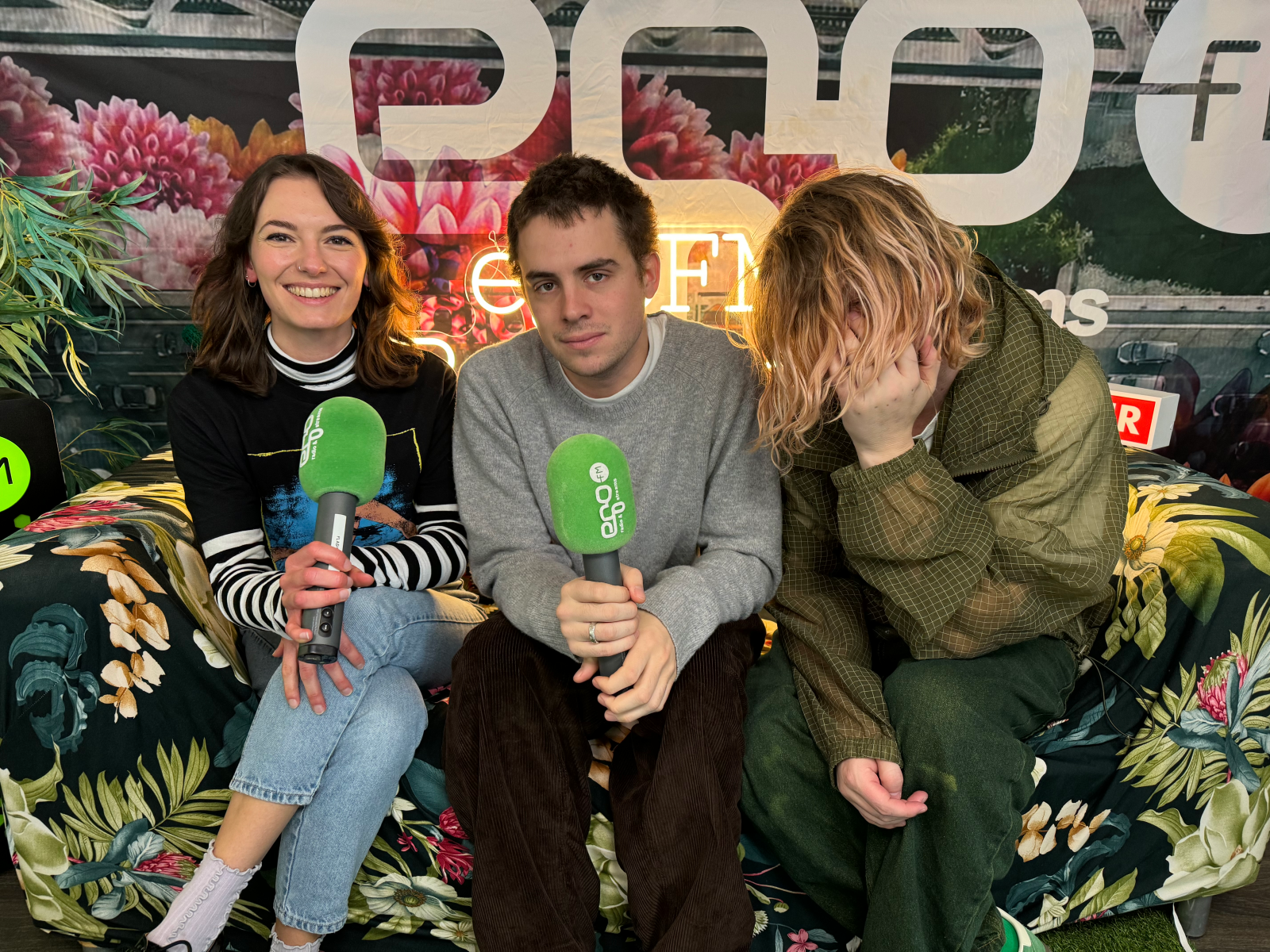 Royel Otis auf der Interview Couch, © Royel Otis auf der Interview Couch mit Gloria