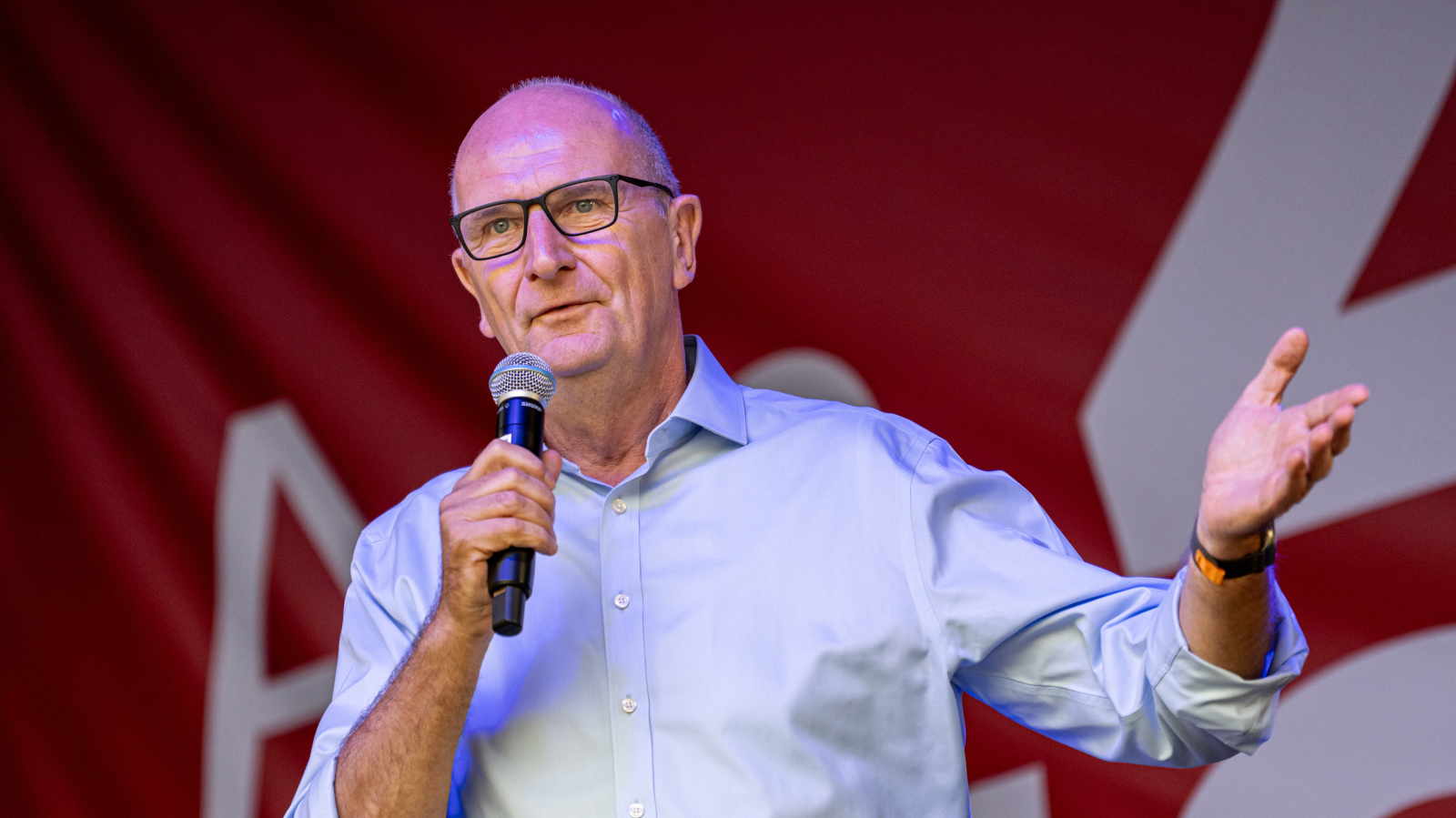  Brandenburg Seçimlerinde Gerginlik Yükseliyor: Woidke'den İstifa Tehdidi, © dpa