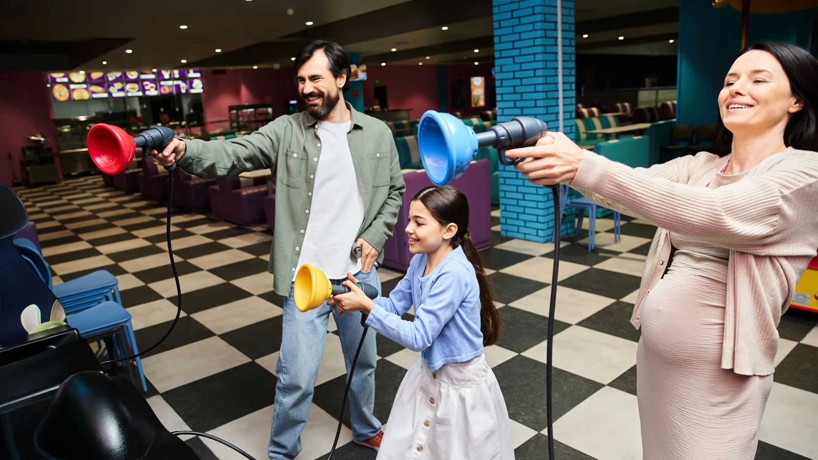 NRW'de Ailece Eğlence Pahalıya Patlıyor!, © Envato NRW'de Ailece Eğlence Pahalıya Patlıyor!, © Envato