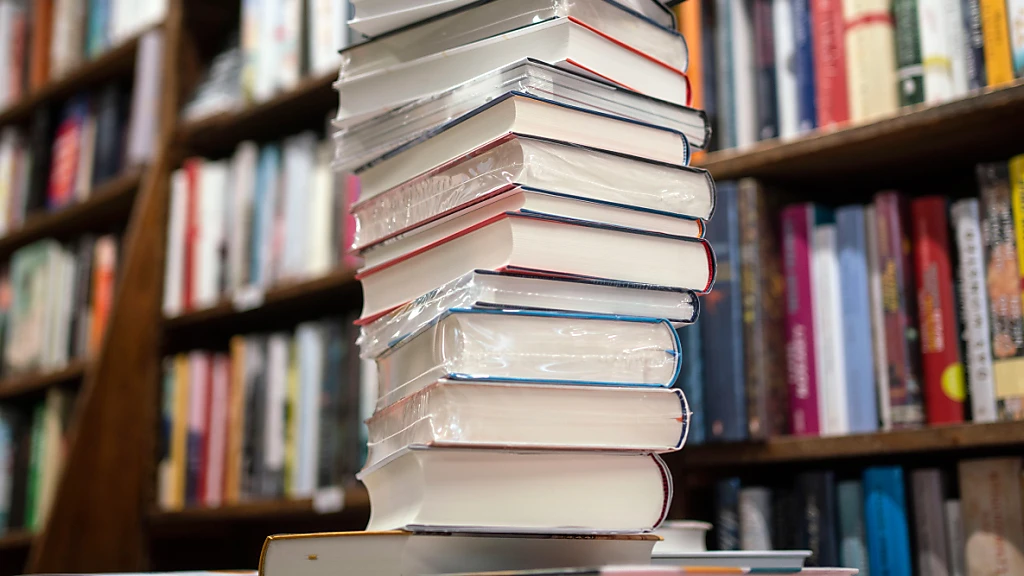 Die schönsten Schweizer Bücher 2023 sind bestimmt, © Keystone/SDA Die schönsten Schweizer Bücher 2023 sind bestimmt, © Keystone/SDA