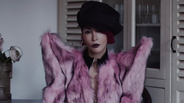 Hande Yener Kanserle Mücadelesini Anlattı: “Doktor ‘10 Yıl Daha Yaşatırız’ Deyince Yere Çöküp Ağladım”, © handeyener / instagram