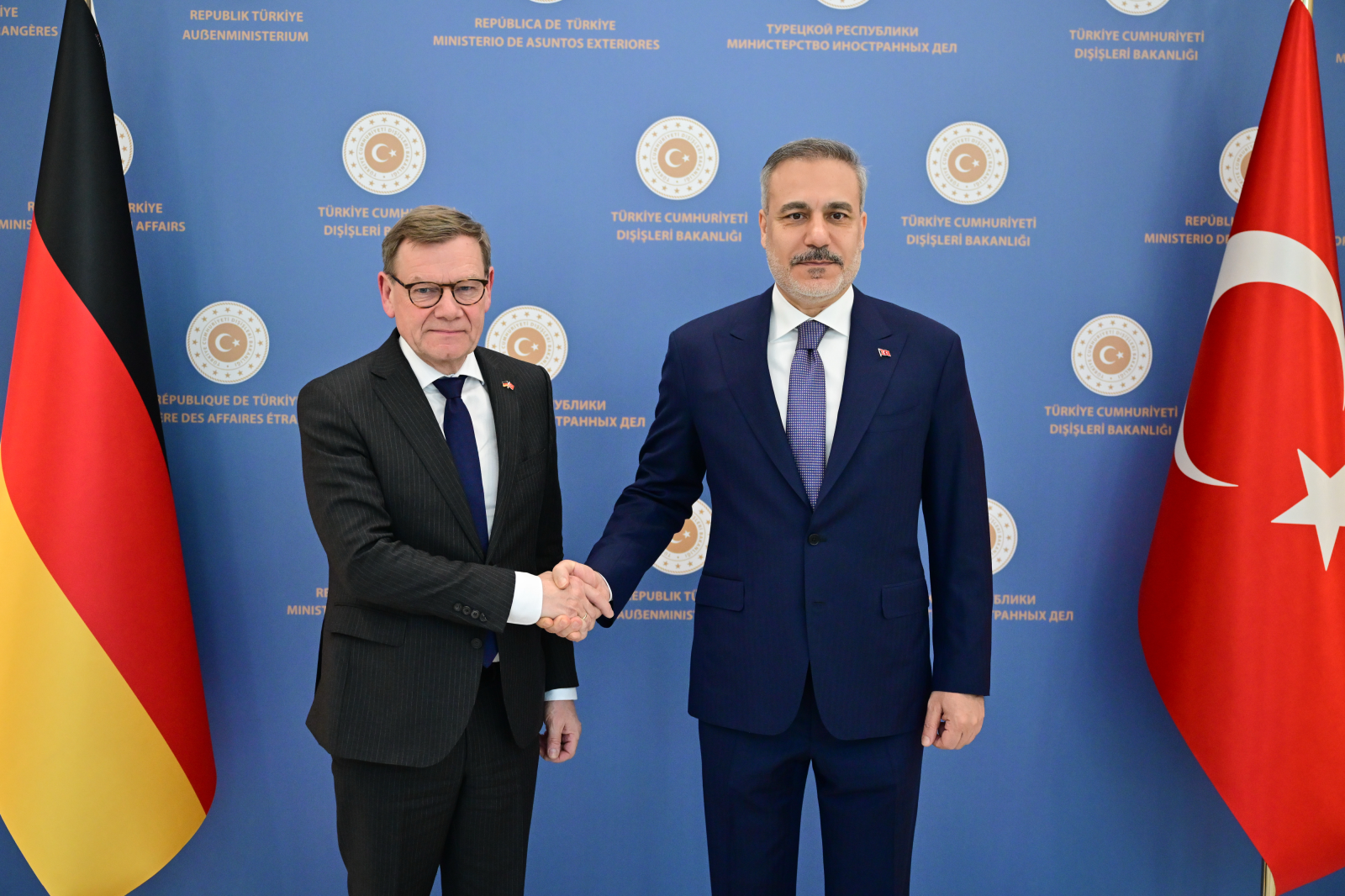 Alman Bakan Wadephul Ankara’da: Türkiye’nin rolü ve İran krizi gündemde, © Sebastian Christoph Gollnow/dpa