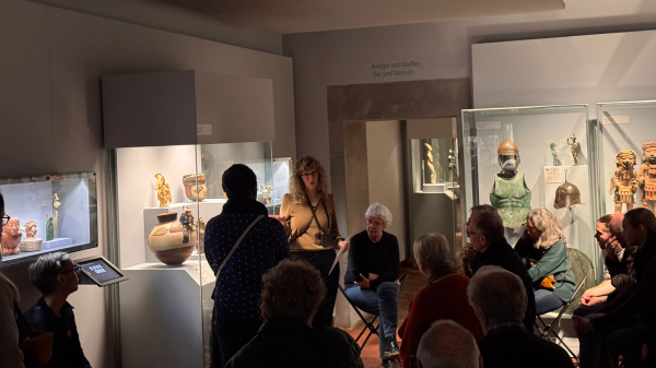 Kritischer Blick auf koloniale Vergangenheit im Museum, © Radio Munot