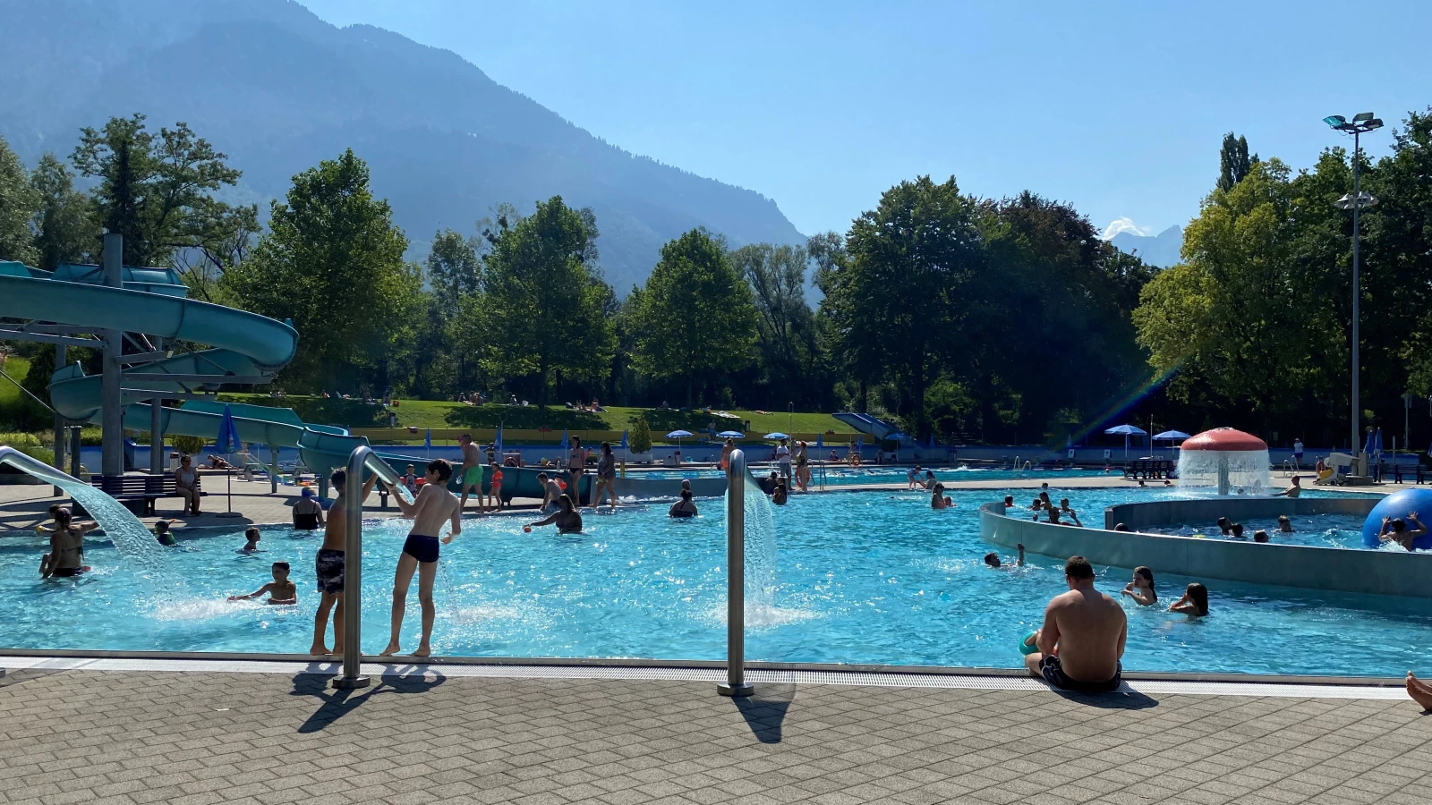 Schweiz bei Badesaison pessimistischer als Vaduz, © Radio Liechtenstein Schweiz bei Badesaison pessimistischer als Vaduz, © Radio Liechtenstein