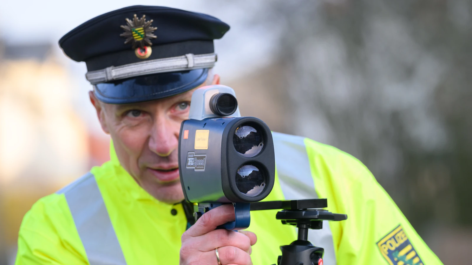 Hessen'de Blitzermarathon 2024: 9 Nisan'da Hangi Noktalarda Radar Kontrolleri Yapılacak?, © Robert Michael/dpa Hessen'de Blitzermarathon 2024: 9 Nisan'da Hangi Noktalarda Radar Kontrolleri Yapılacak?, © Robert Michael/dpa