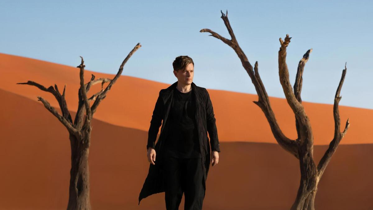 Michael Patrick Kelly, © SMD/Columbia