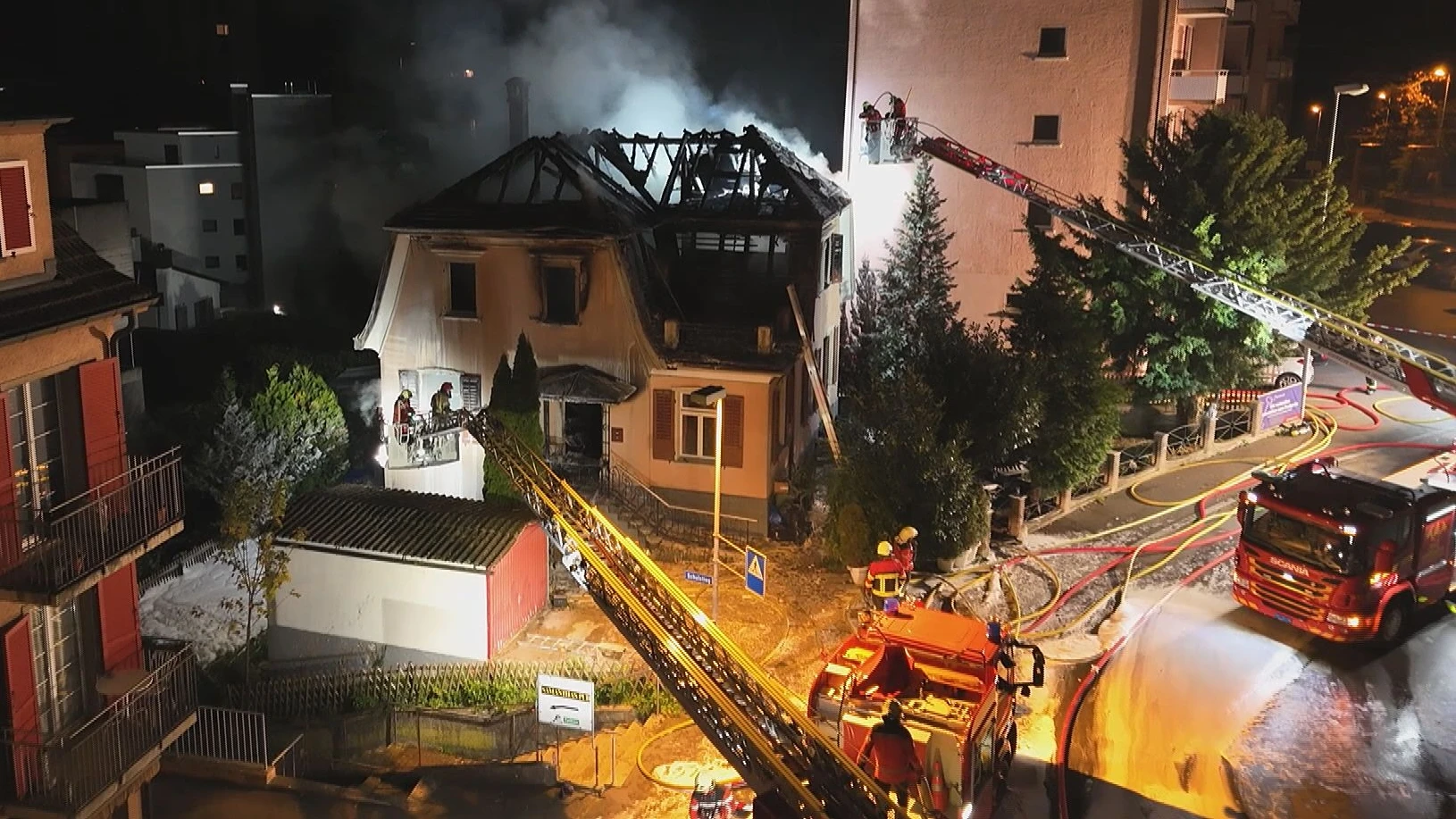 © Brand in Neuhausen im November 2024. Bild: BRK News © Brand in Neuhausen im November 2024. Bild: BRK News