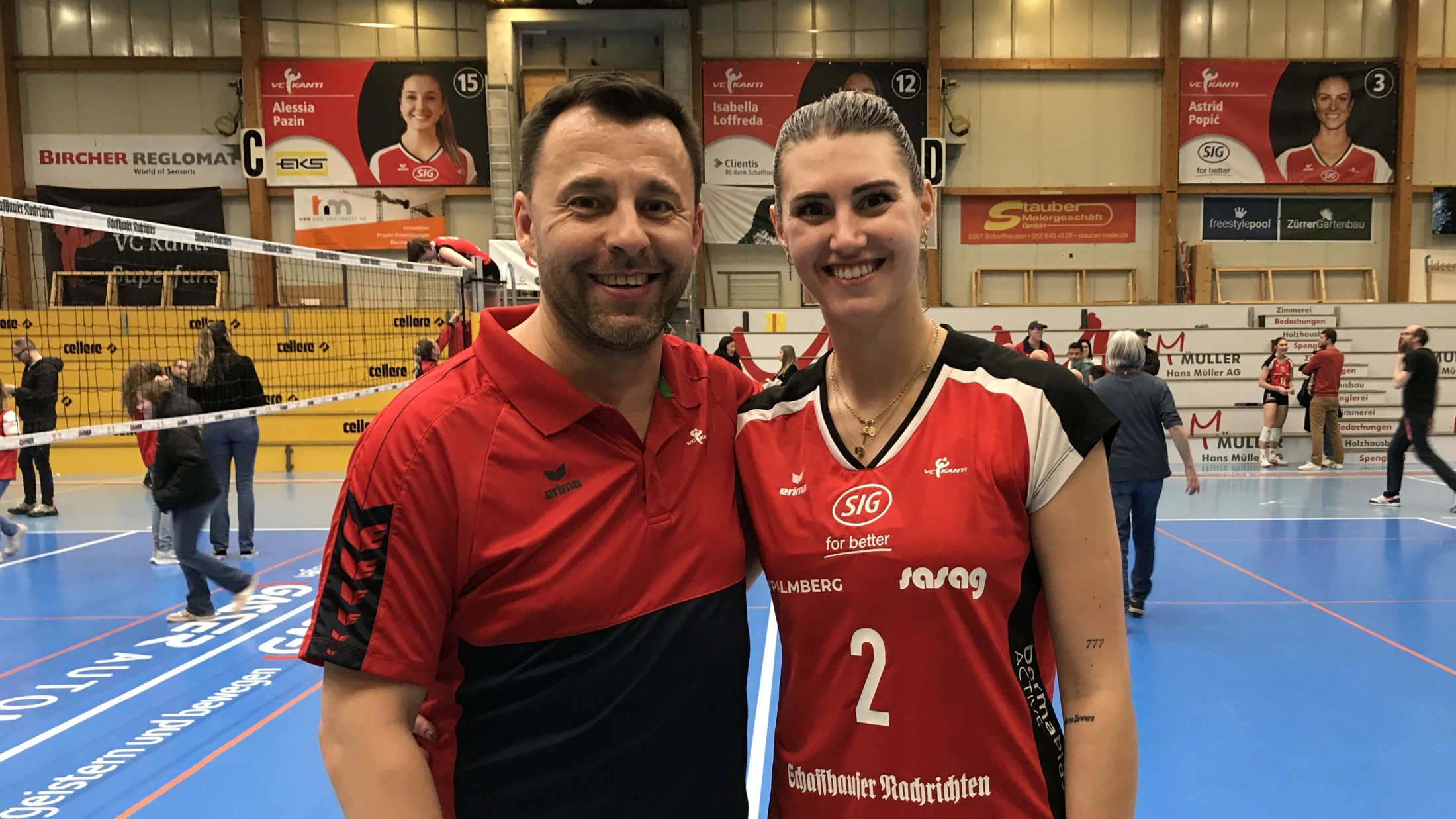 © Trainer Nicki Neubauer und Spielerin Korina Perkovac. Bild: Radio Munot © Trainer Nicki Neubauer und Spielerin Korina Perkovac. Bild: Radio Munot