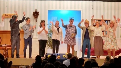 © Theatergruppe Blauen © Theatergruppe Blauen