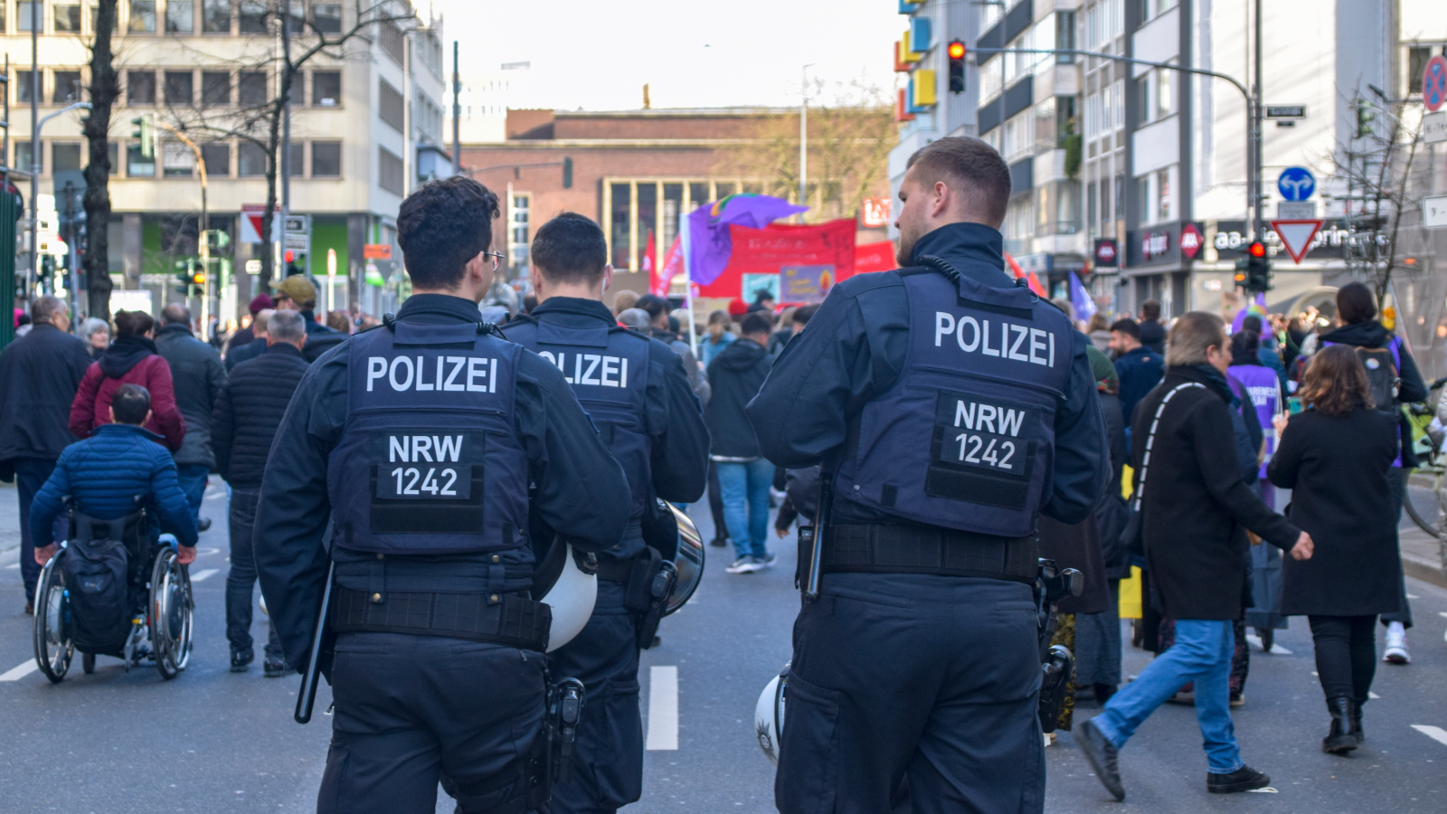 Polisler de Olimpiyatlar İçin Paris’e Gidiyor!, © Shutterstock