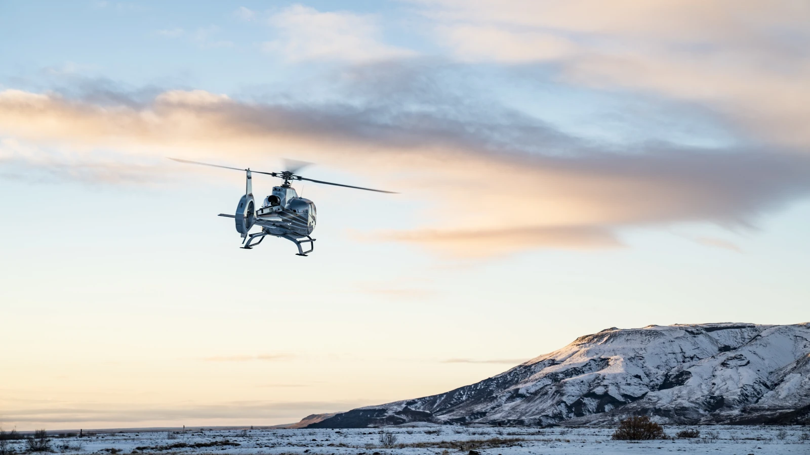 Israel hat nichts mit Hubschrauberabsturz zu tun, © r3dmax/Freepik Israel hat nichts mit Hubschrauberabsturz zu tun, © r3dmax/Freepik