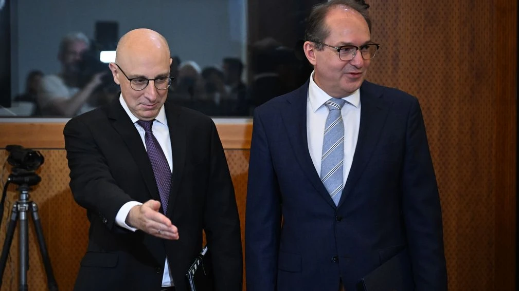 Anayasayı Koruma Teşkilatı Güçlendirilecek!, © dpa Anayasayı Koruma Teşkilatı Güçlendirilecek!, © dpa