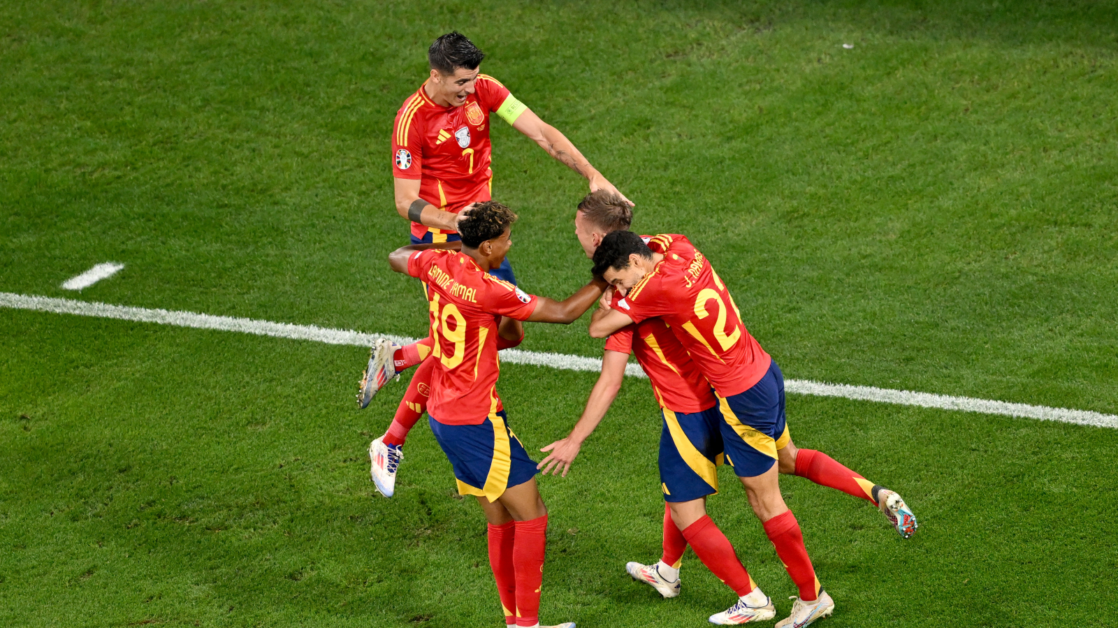 Spanien zieht dank Doppelschlag in den Final ein, © KEYSTONE/DPA/Sven Hoppe