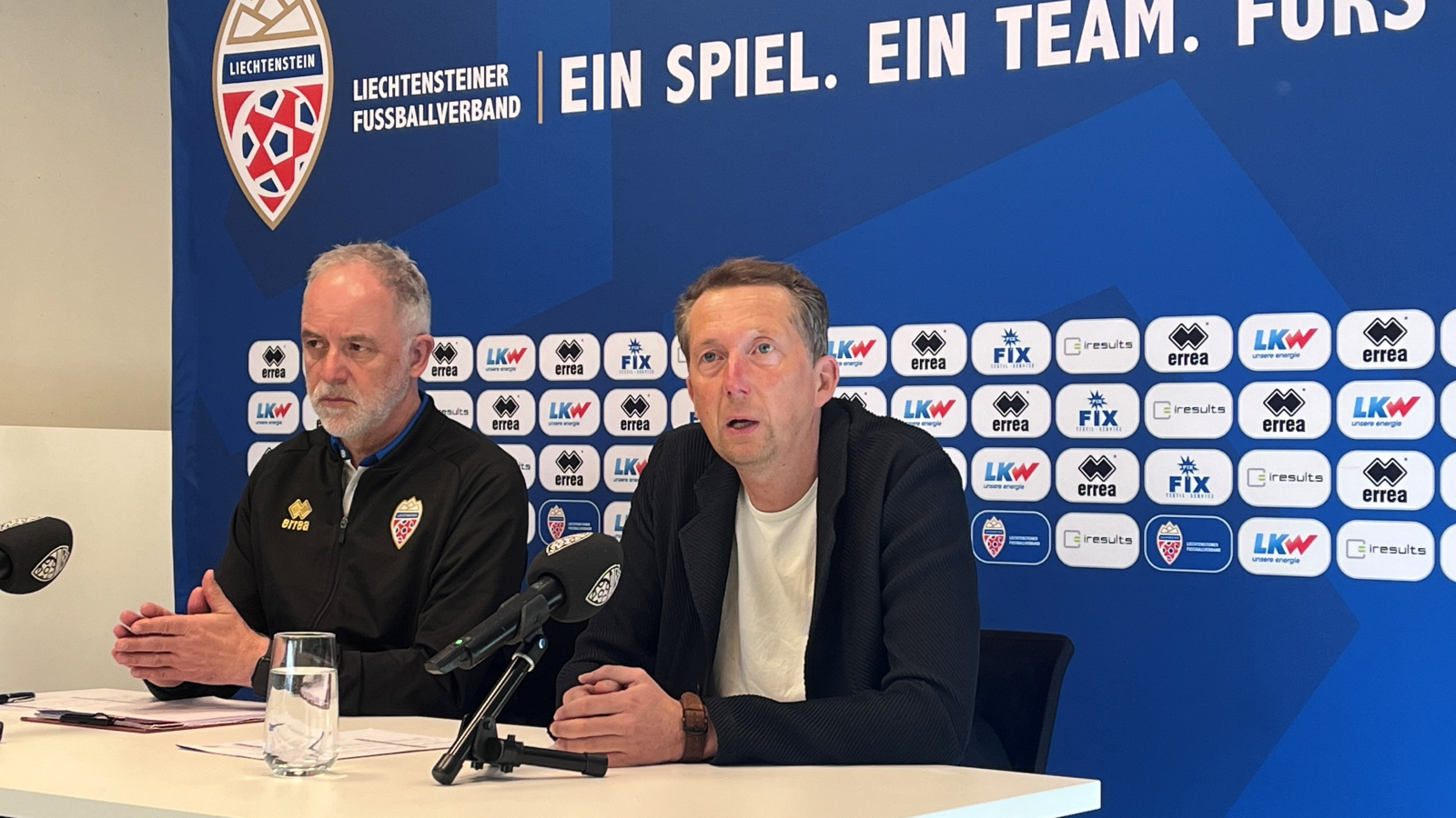 LFV-Nationaltrainer Konrad Fünfstück (rechts)., © Radio Liechtenstein