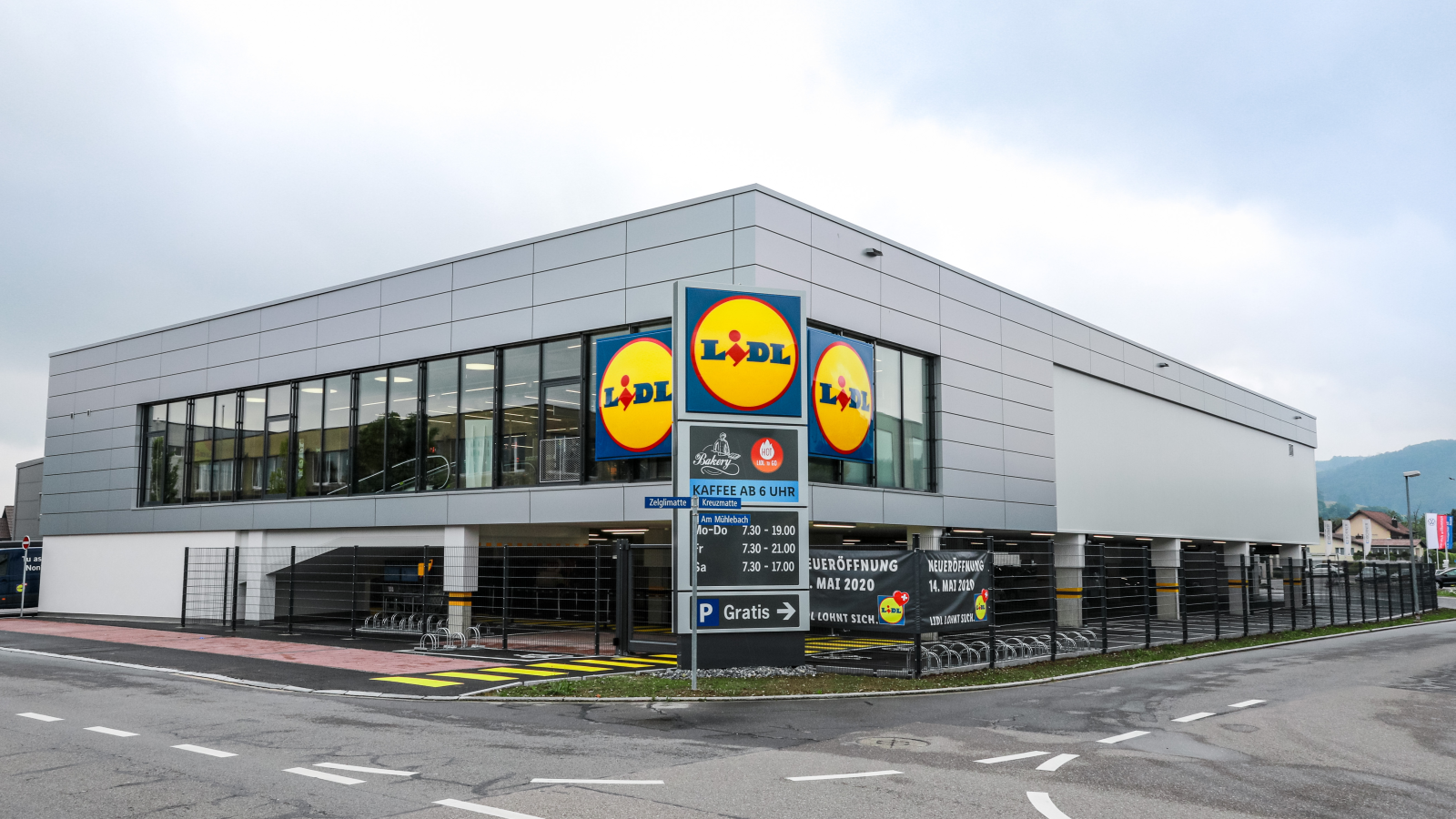 Lidl Schweiz senkt Preise auf Bio-Produkte, © PPR/obs/LIDL Schweiz/KIMPICTURES
