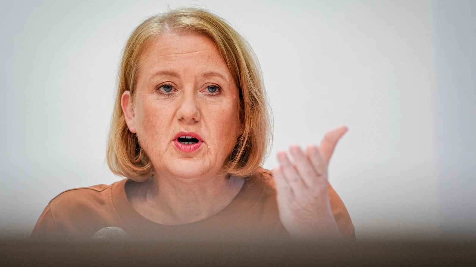 Aile Bakanı Paus: ’Bu kadın cinayeti önlenebilirdi!’, © dpa Aile Bakanı Paus: ’Bu kadın cinayeti önlenebilirdi!’, © dpa