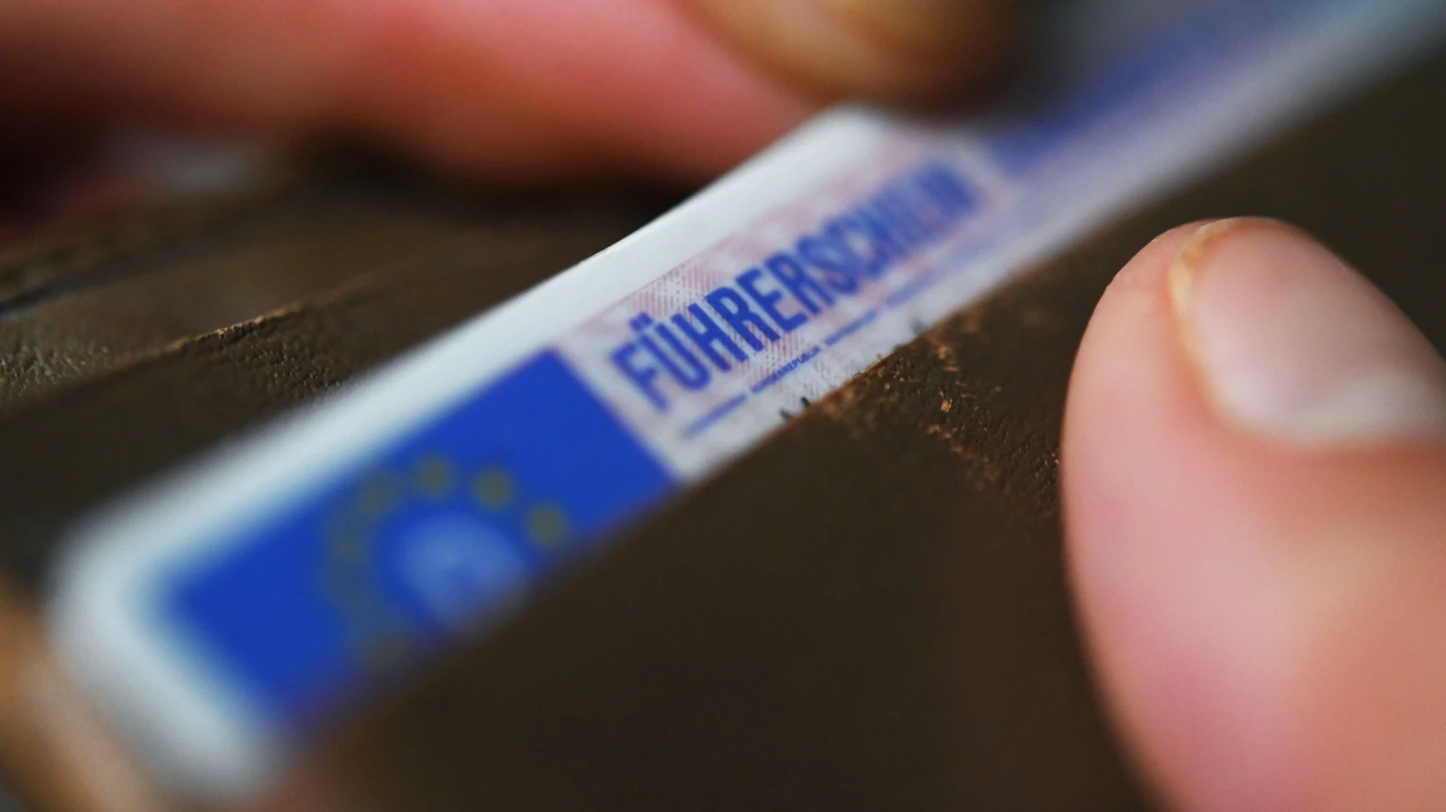 AB İçinde Sürücler İçin Önemli Değişiklik!, © dpa AB İçinde Sürücler İçin Önemli Değişiklik!, © dpa