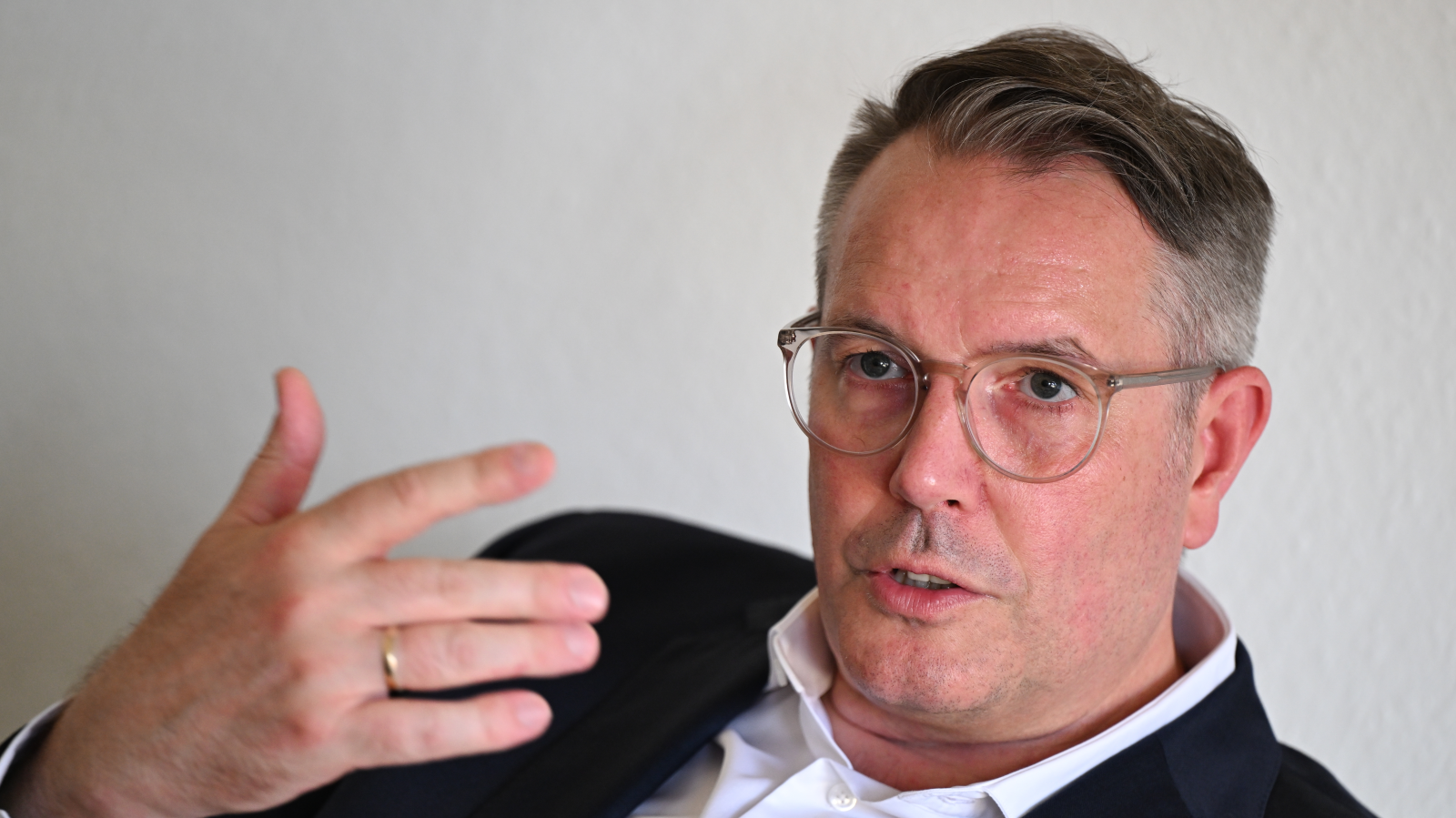 Alexander Schweitzer (SPD), Ministerpräsident von Rheinland-Pfalz, © Arne Dedert/dpa