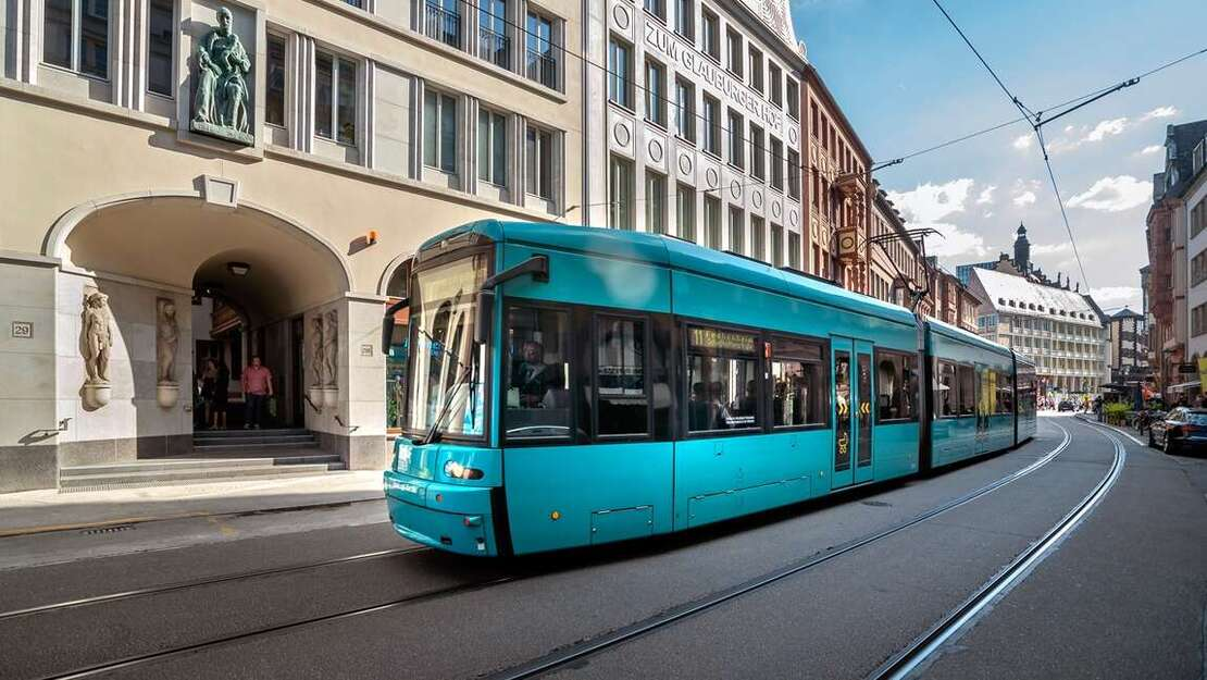 Frankfurt’ta metro ve tramvaylarda kısıtlamalar: Hangi hatlar çalışacak, hangileri duracak?, © rmv.de