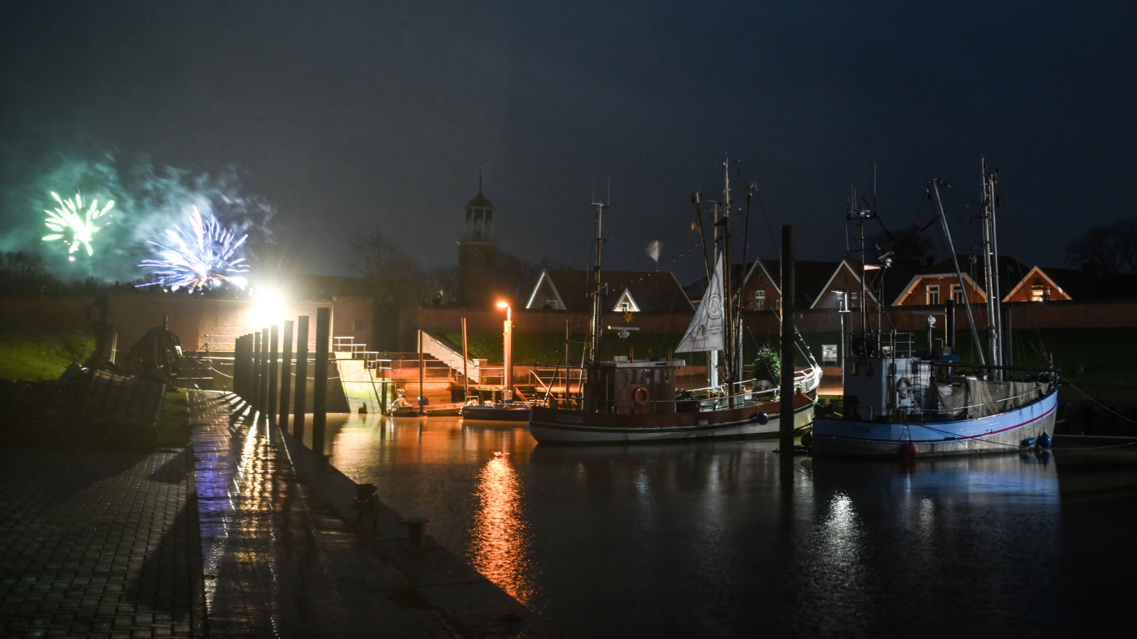 Bremen’de Yılbaşı Gecesi Olayları: Acil Servis Ekiplerine Saldırı, © Lars Penning/dpa