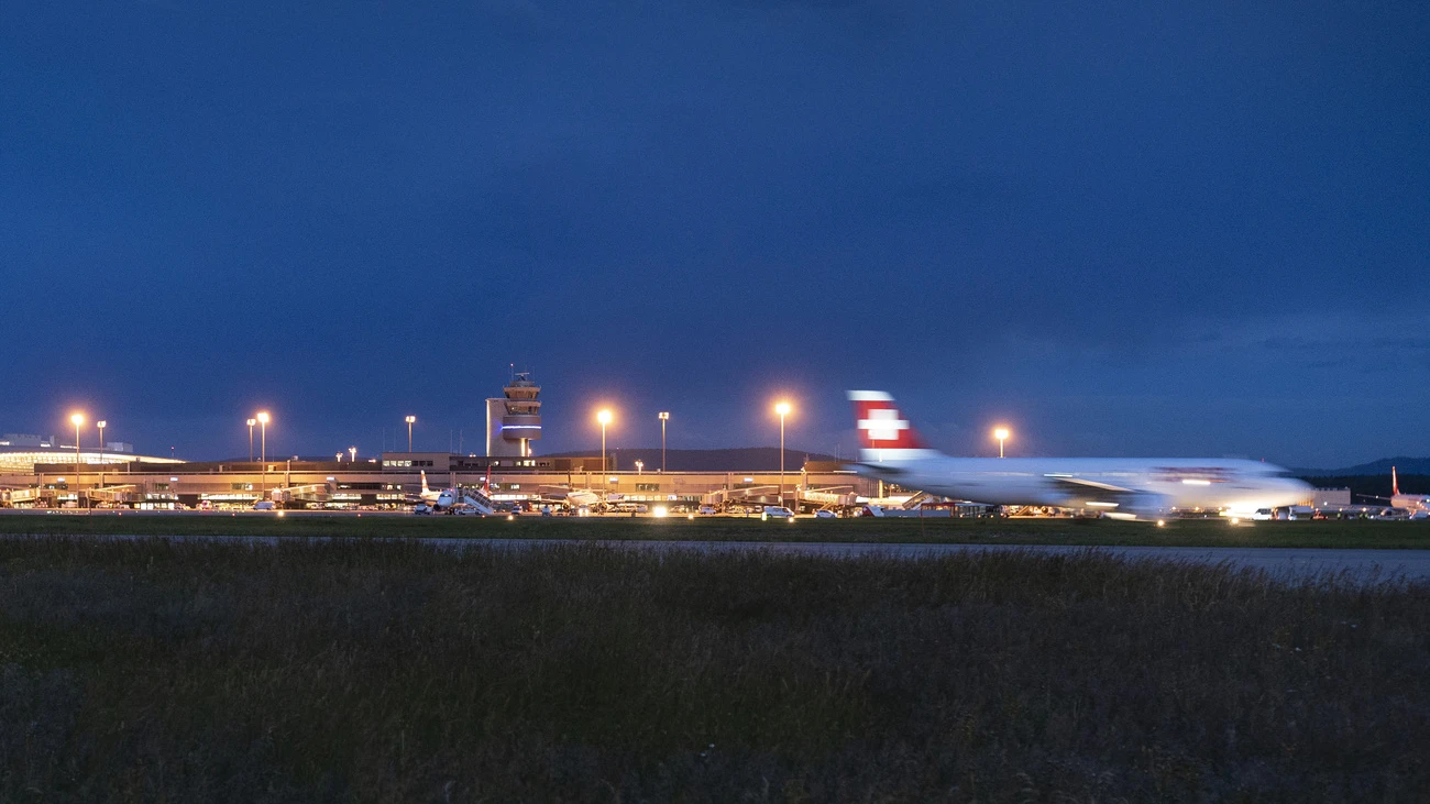 Flughafen Nachtruhe Zürich Flugsperre, © Keystone-SDA Flughafen Nachtruhe Zürich Flugsperre, © Keystone-SDA