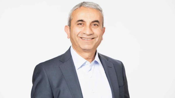 Atici: «Mit der Berufslehre gegen den Fachkräftemangel», © mustafaatici.ch Atici: «Mit der Berufslehre gegen den Fachkräftemangel», © mustafaatici.ch