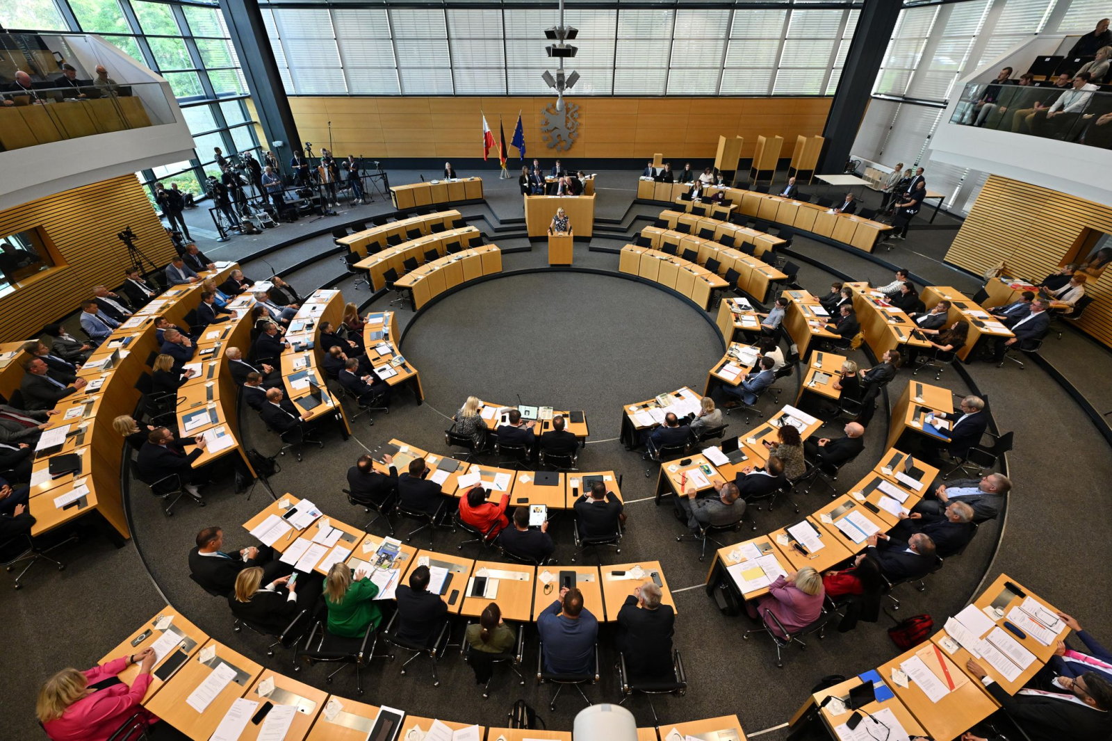 Im zweiten Anlauf hat der Thüringer Landtag am Samstag seine konstituierende Sitzung absolviert., © Martin Schutt/dpa