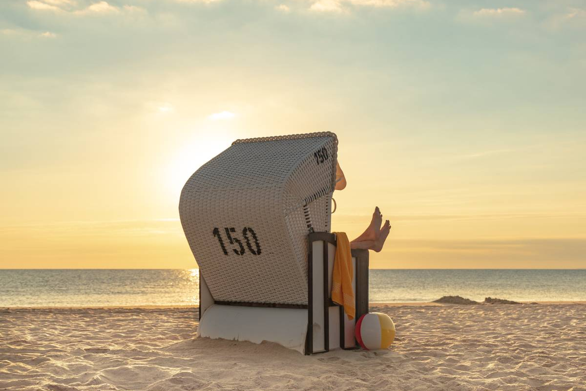 Erhöhung der Kurtaxe: Wo wird es teurer, wo bleibt der Preis gleich?, © Foto: ii-graphics / Shutterstock