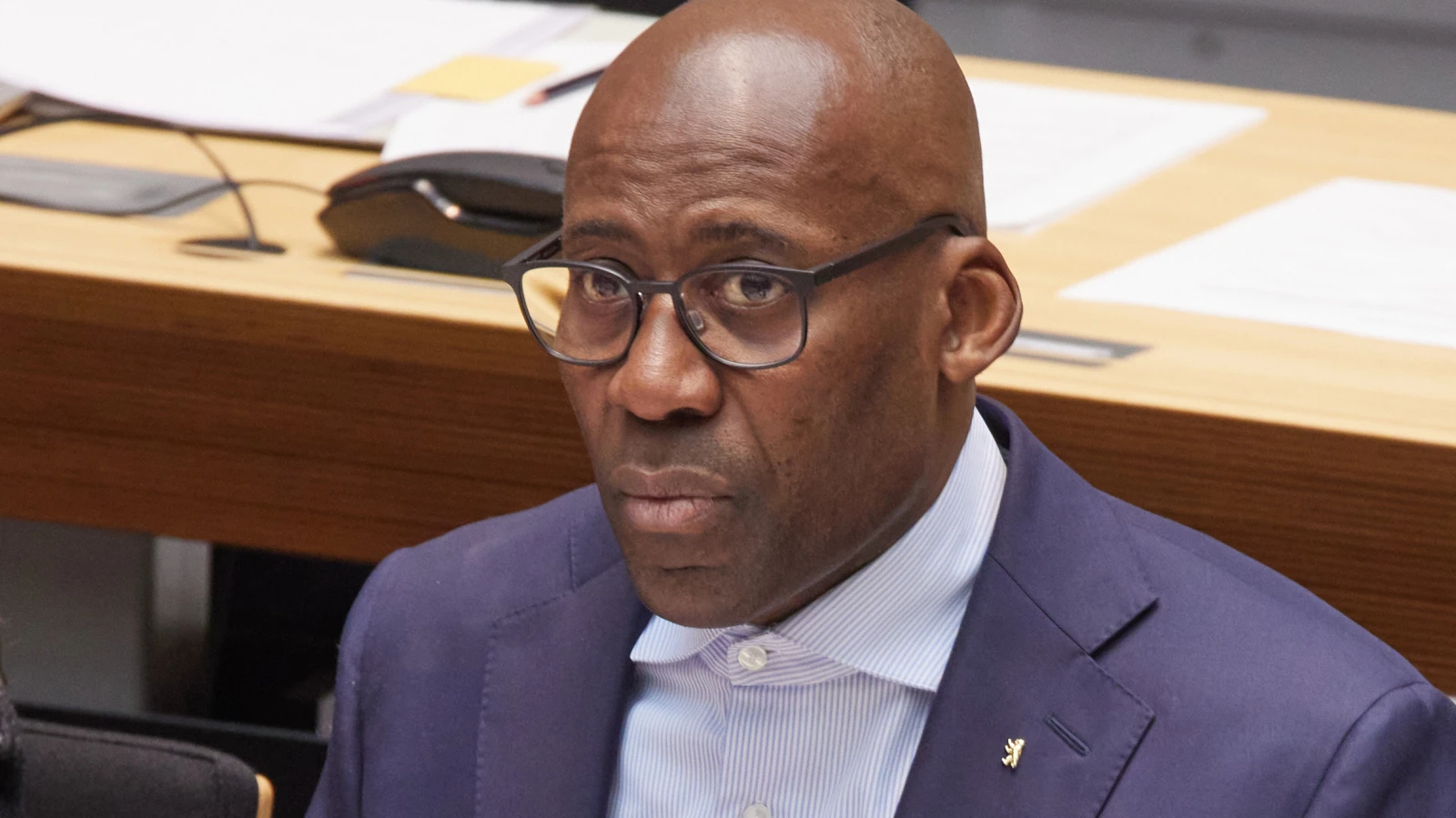 Berlin’in Kültür Senatörü Joe Chialo İstifa Etti!, © Jörg Carstensen/dpa Berlin’in Kültür Senatörü Joe Chialo İstifa Etti!, © Jörg Carstensen/dpa