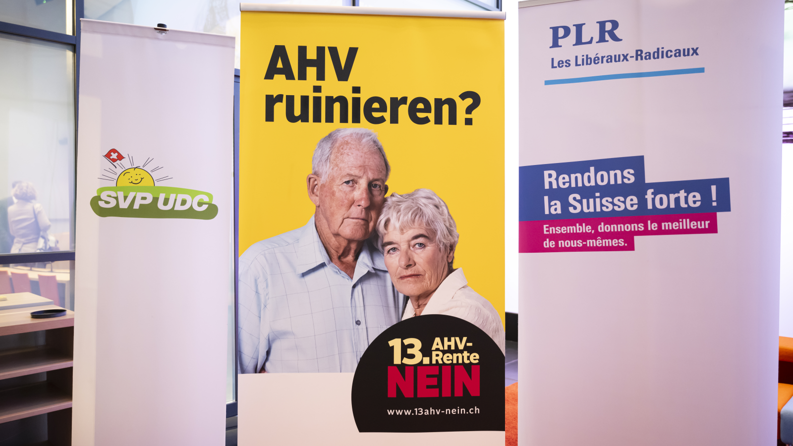 Umfrage zeigt Mehrheit für Initiative für eine 13. AHV-Rente, © Keystone / Anthony Anex